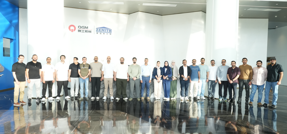 Quangong Co., Ltd : Ag Idirlinneáil Todhchaí Glas na Síne agus na hAraibe le Meaisíní Bríce Neamhbhreoslaithe